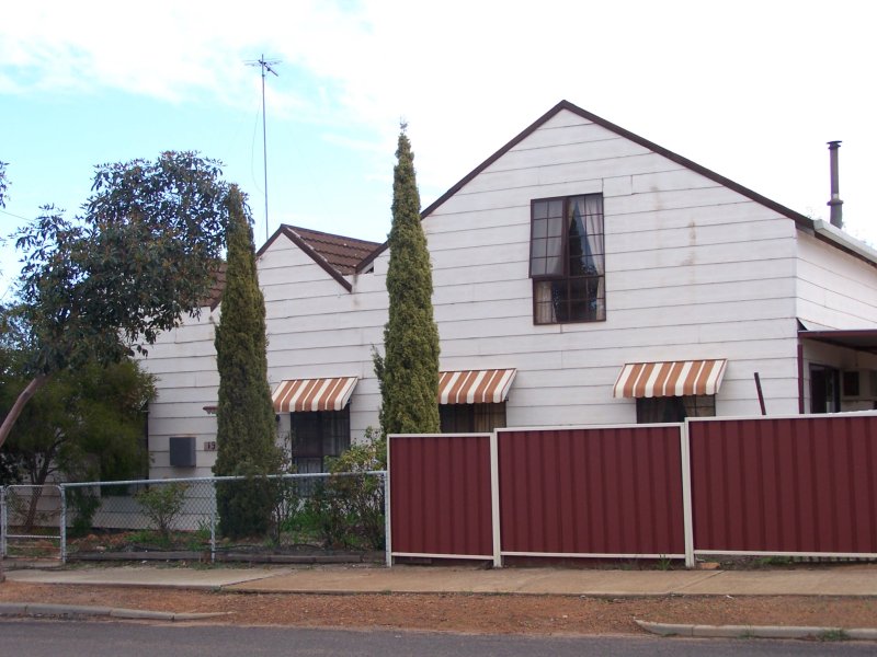 33 Taylor Street, Dumbleyung, WA 6350