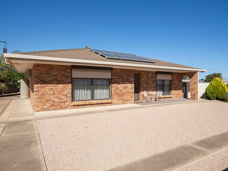 18 Victoria Street, Wallaroo, SA 5556 Property Details