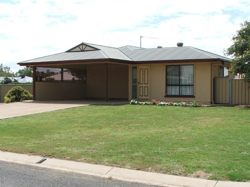 6 Tulloch Crescent, Goondiwindi, Qld 4390 Property Details