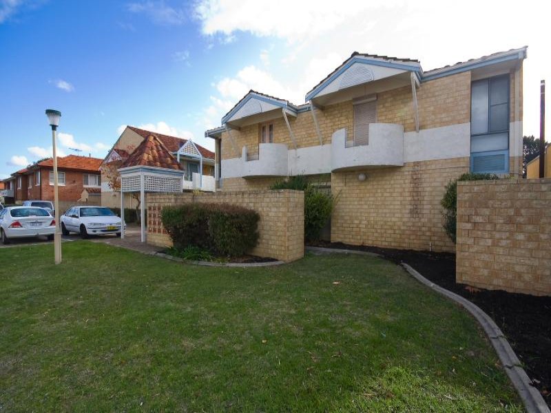 13-825-beaufort-street-inglewood-wa-6052-realestate-au
