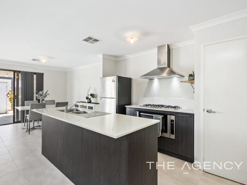 12 Caraway Approach, Dayton, WA 6055 Property Details