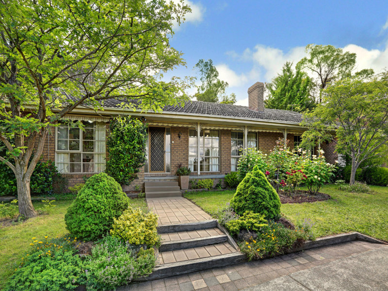 9 David Road, Lilydale, Vic 3140 Property Details