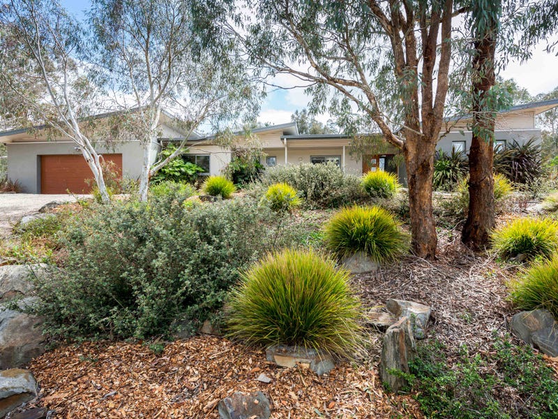 16 Hideaway Place, Bywong, NSW 2621 Property Details