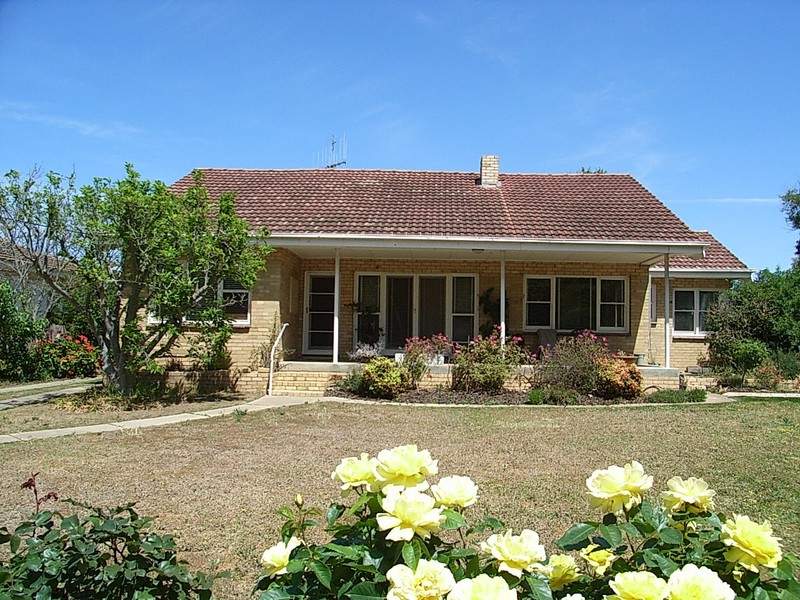 25 Watson Street, Echuca, Vic 3564 Property Details