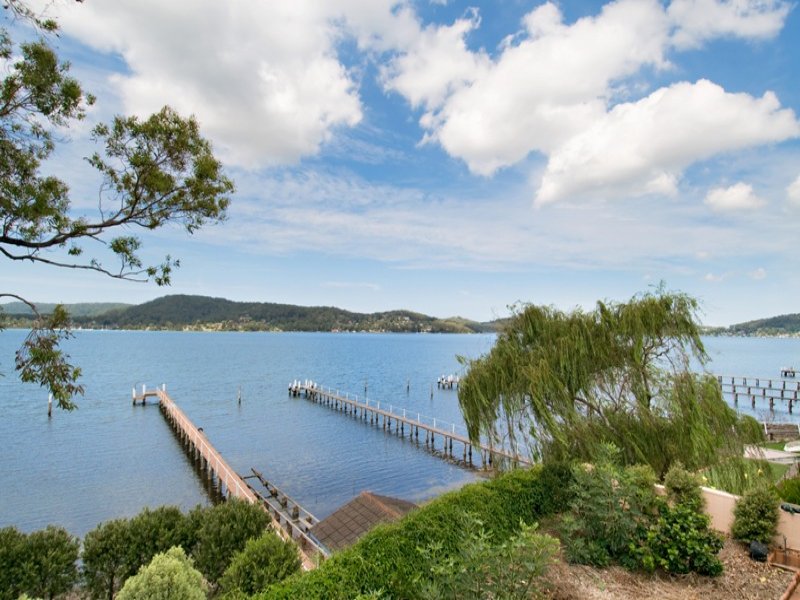 39 Albany Street, Point Frederick, NSW 2250 - realestate.com.au