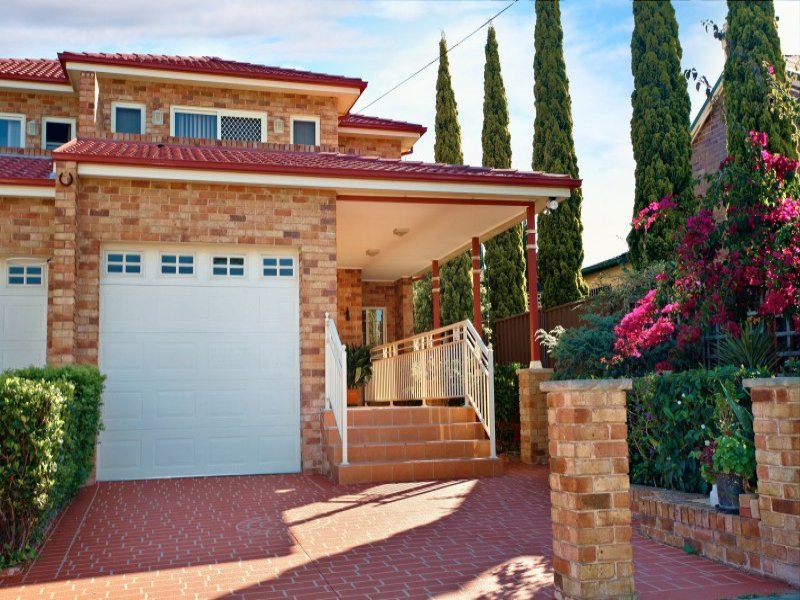 9 Onslow Street, Canterbury, NSW 2193