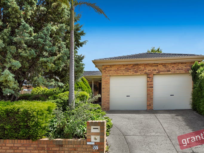 97 Gleneagles Drive, Endeavour Hills, VIC 3802
