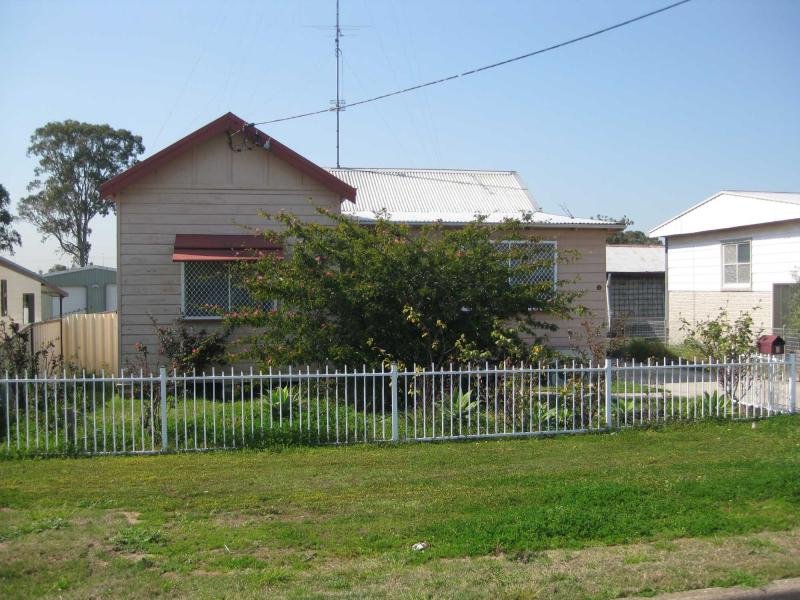 2 Chidgey Street, Cessnock, NSW 2325 Property Details