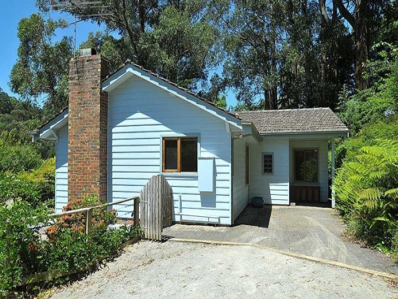 10 Rivington Avenue, Kallista, Vic 3791 Property Details