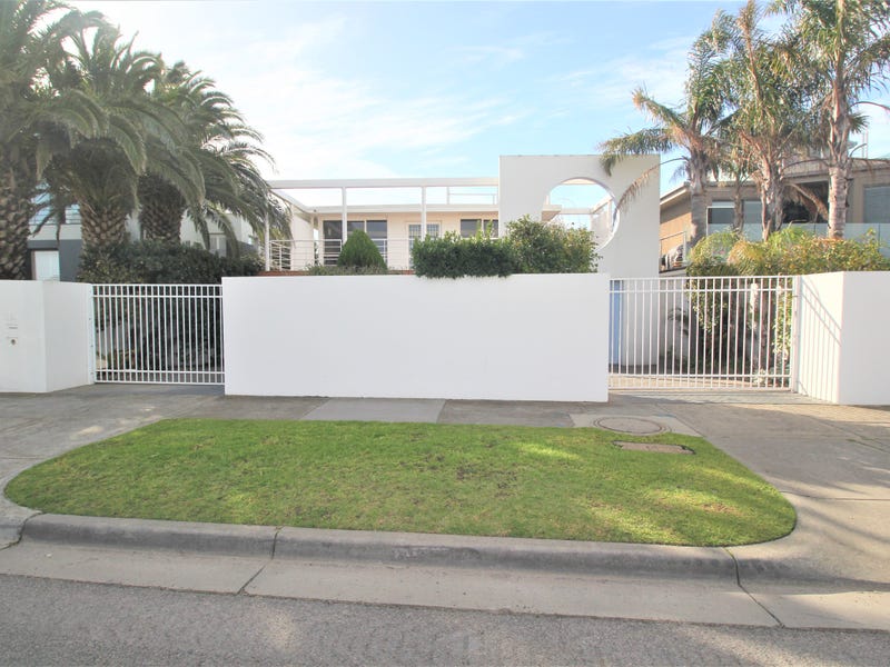 83A Beach Road, Mentone, VIC 3194