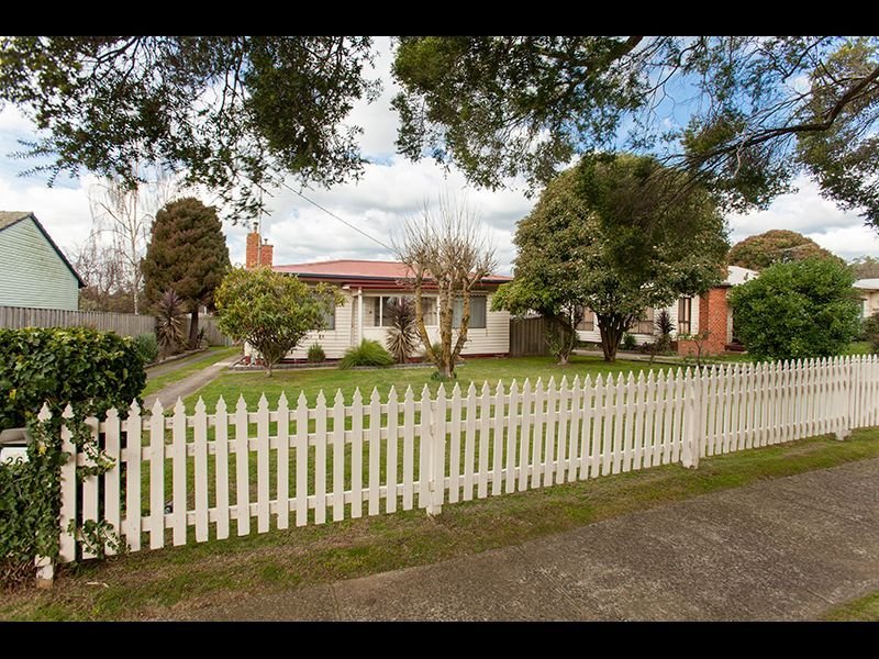 26 Centre Avenue, Warragul, Vic 3820 Property Details