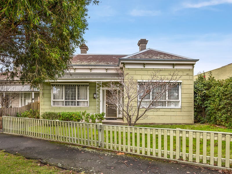 14 Napier Crescent, Essendon, Vic 3040 Property Details