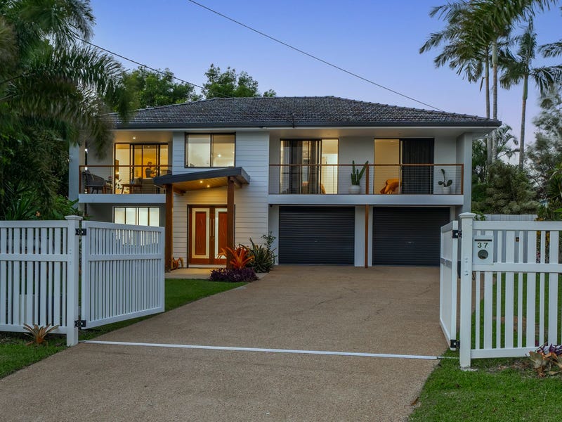37 Christina Street, Wellington Point, QLD 4160 37 Christina Street, Wellington Point, QLD 4160
