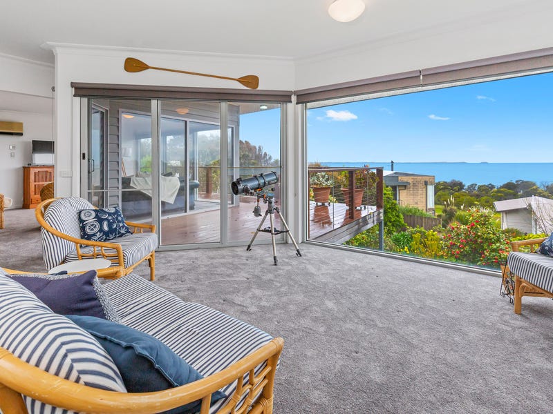 6 Bass Street, Flinders, Vic 3929 House for Rent