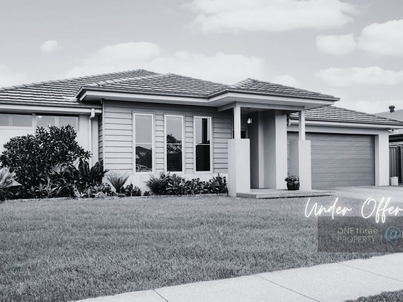 37 Seaside Boulevard, Fern Bay, NSW 2295