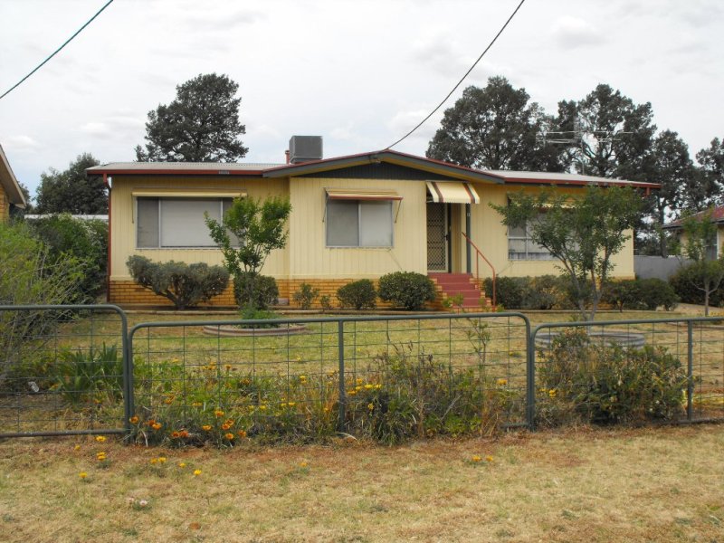 11 MIMOSA STREET, Coolamon, NSW 2701 Property Details