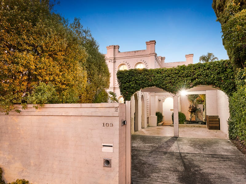 2/109 Barkers Road, Kew, VIC 3101