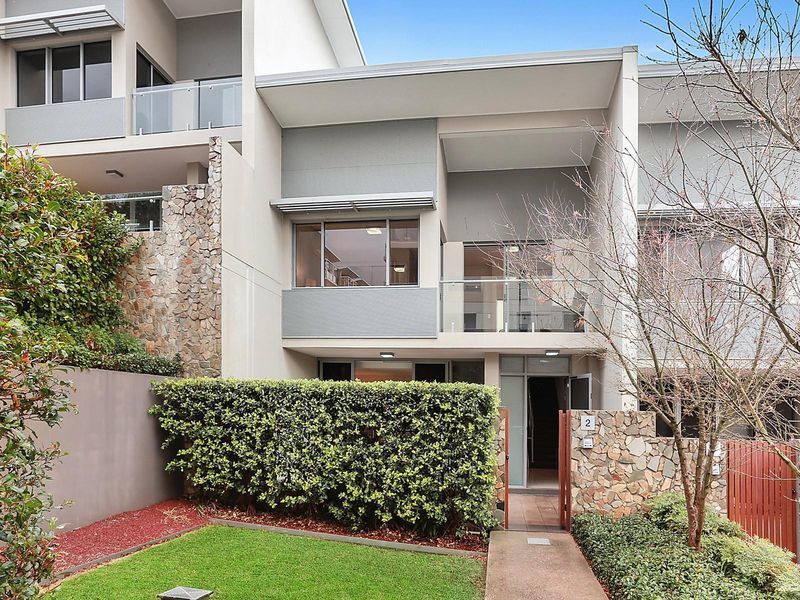 2 Epping Park Drive, Epping, NSW 2121 Property Details