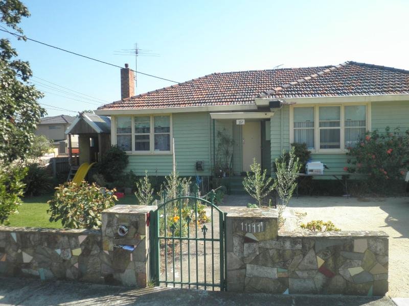 111 Tucker Road, Bentleigh, Vic 3204