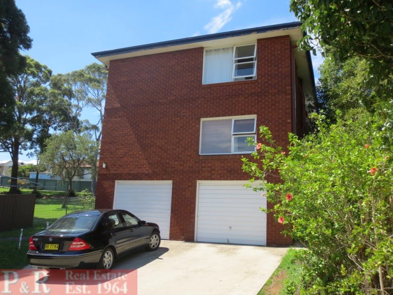 3/21a Farnham Avenue, Roselands, NSW 2196 Property Details