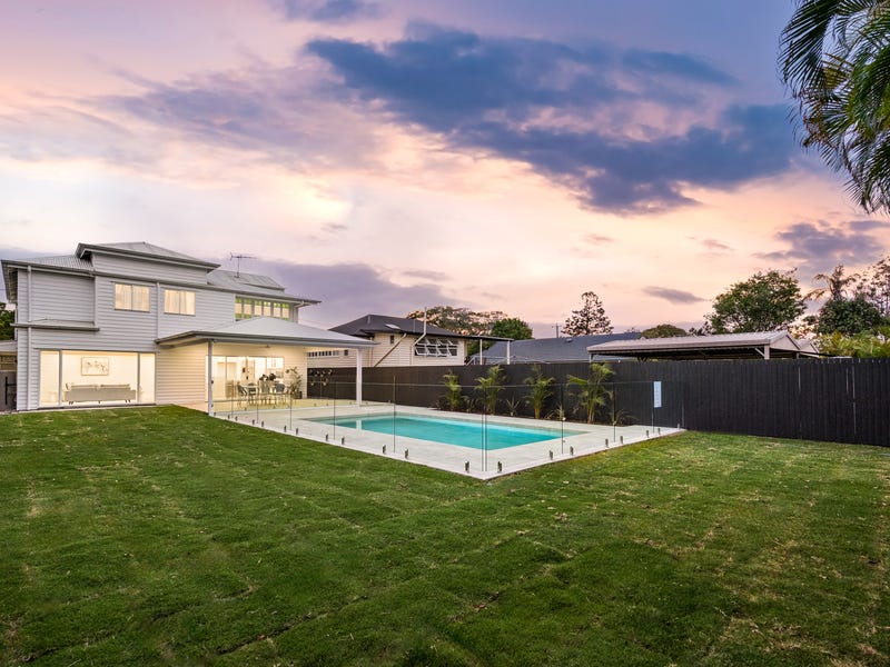 16 Strong Avenue, Graceville, Qld 4075 Property Details