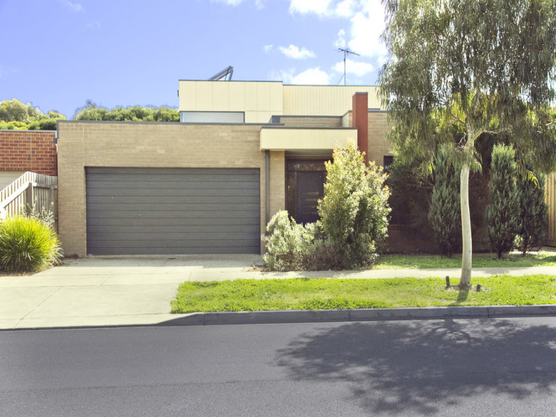 9 Grassland Grove, Leopold, VIC 3224