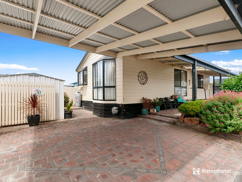 74 Bond Street, Mayfair Gardens, Traralgon, Vic 3844 House for Sale