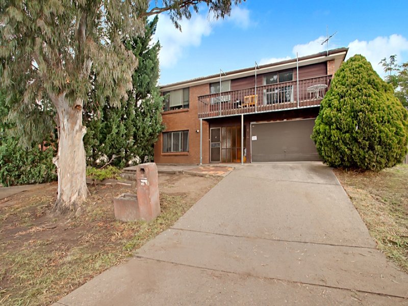 58 Akuna Avenue, Bradbury, NSW 2560 Property Details