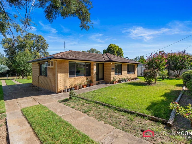 10 Cynthia Street, Tarcutta, NSW 2652 House for Sale