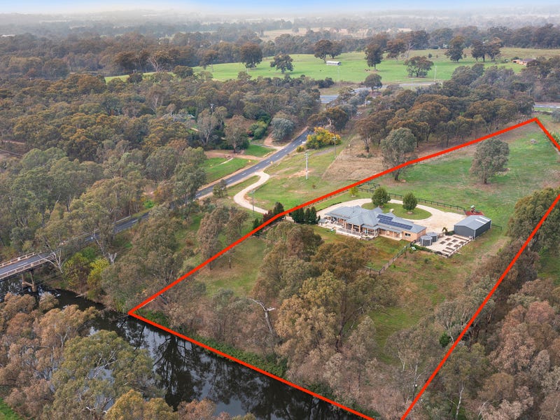 15 Manse Hill Road, Seymour, Vic 3660 Property Details