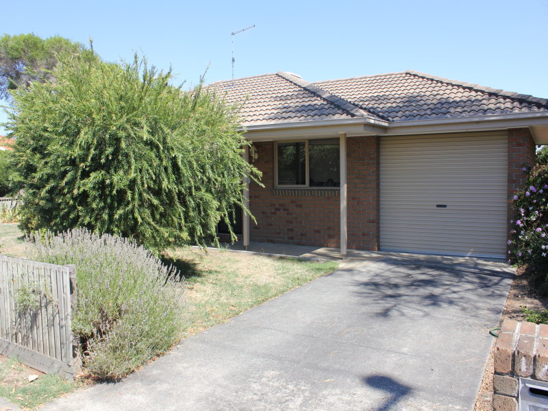 1/324 Jones Road, Somerville, Vic 3912 Property Details