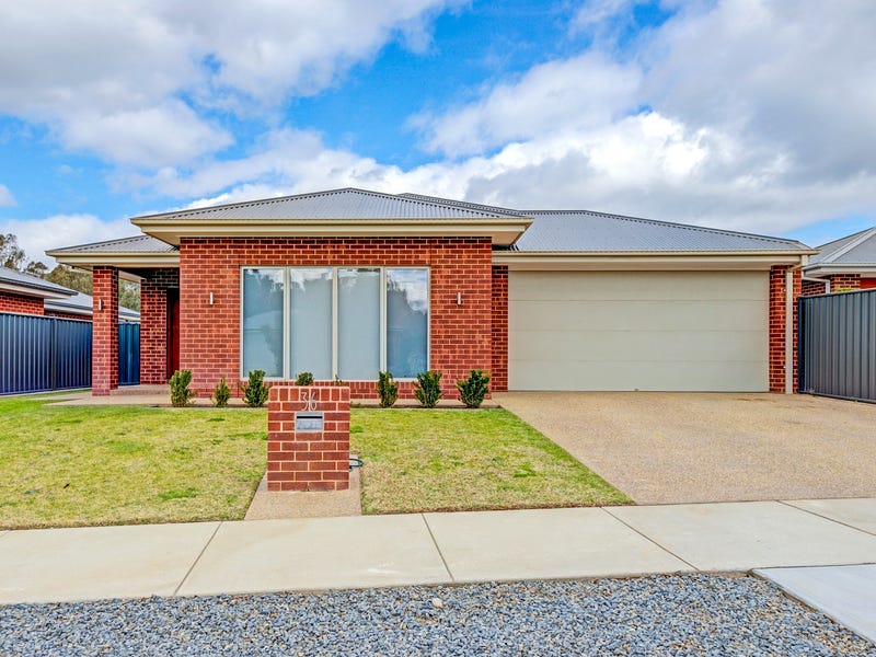 36 Currawong Drive, Wangaratta, Vic 3677 Property Details