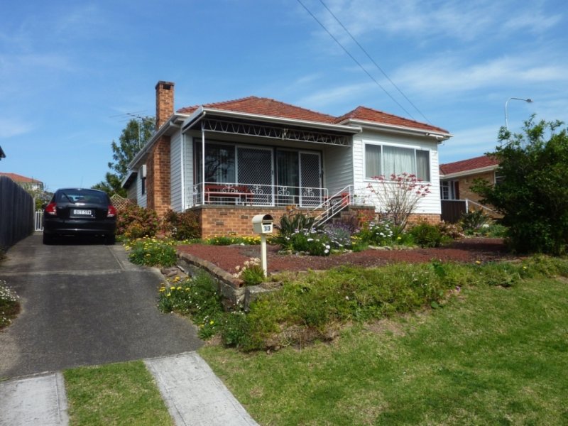 33 Kialoa Road, Woonona, NSW 2517