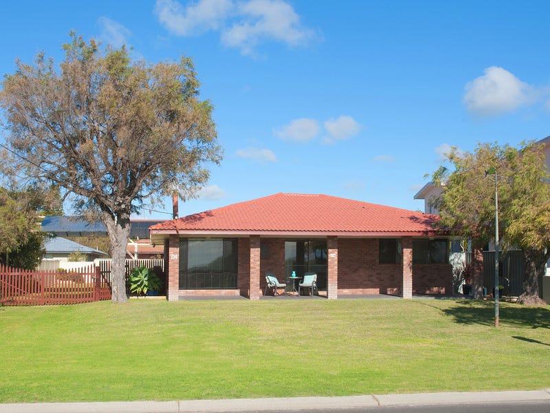 714 Geographe Bay Road, West Busselton, WA 6280 House for Sale