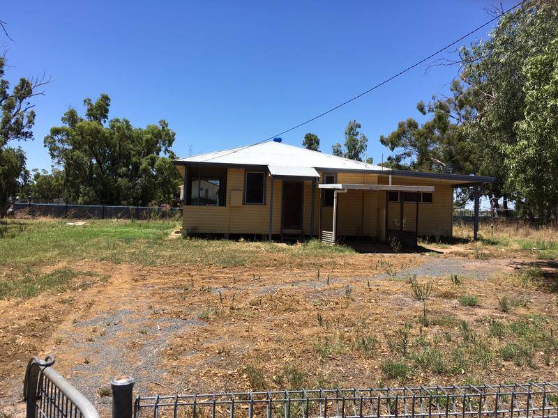 10 Muraiman Street, Gulargambone, NSW 2828