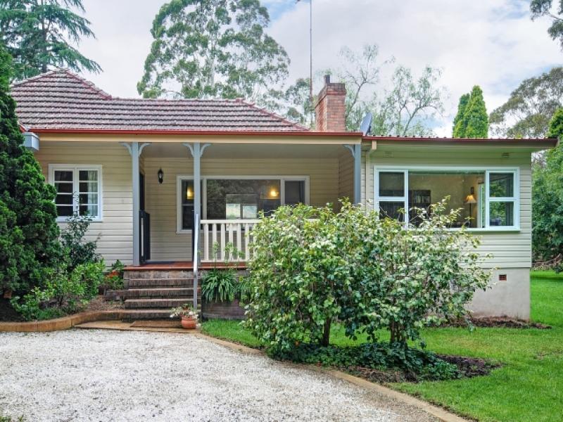 13 Boronia Street, Bowral, NSW 2576 Property Details