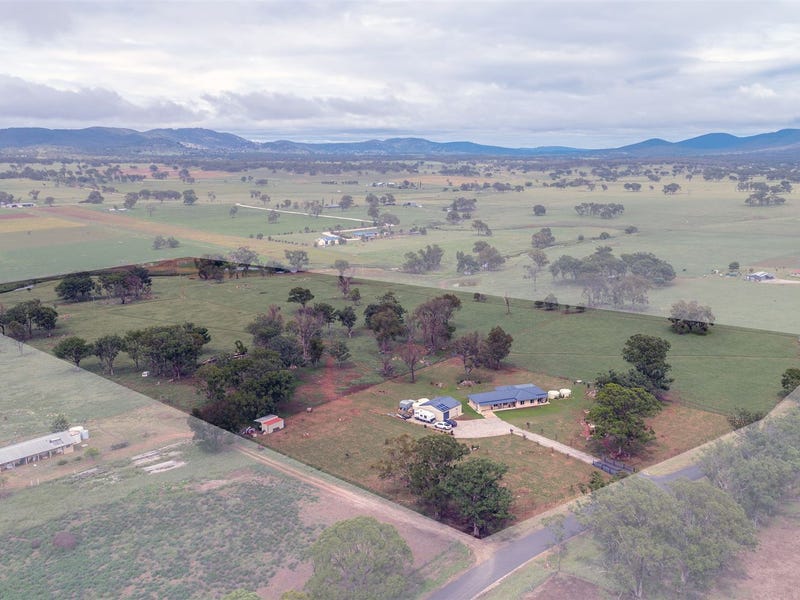 Real Estate for Sale in Tenterfield, NSW 2372