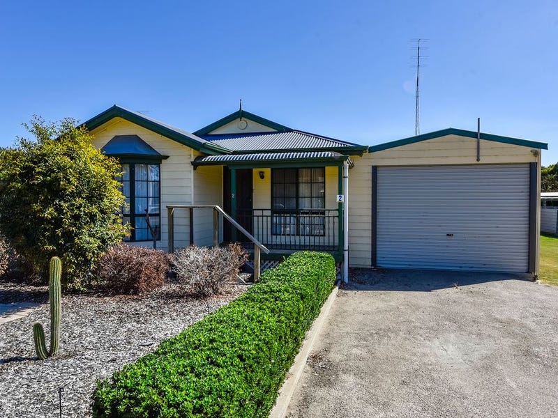 2 Elizabeth Street, Tintinara, SA 5266 Property Details