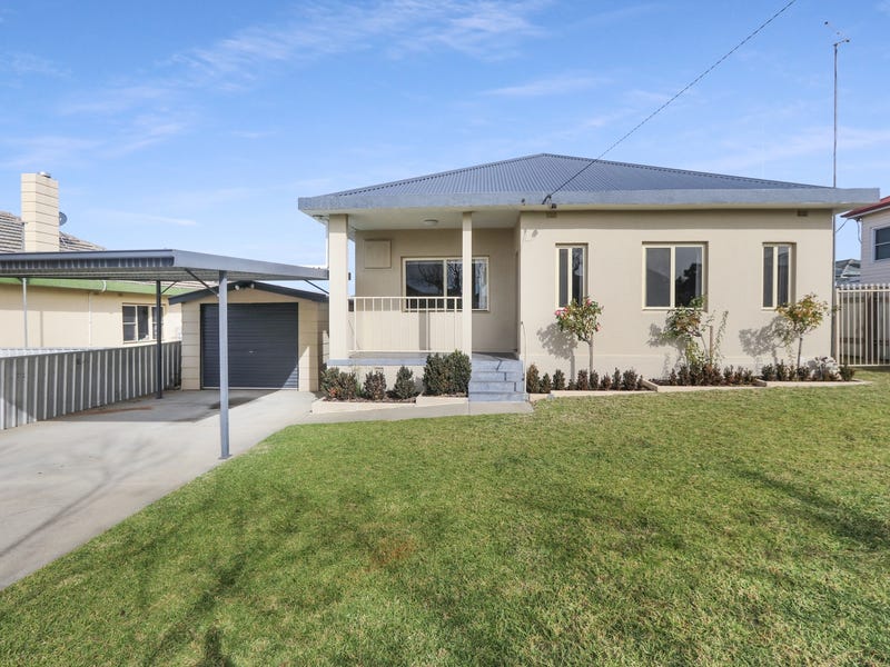 Houses for Sale in Goulburn, NSW 2580 Pg. 4