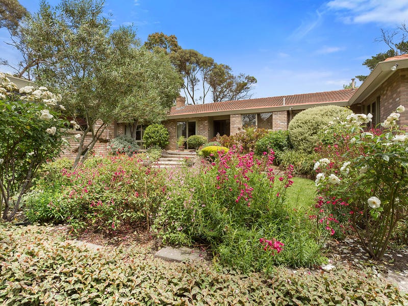 35 Winona Road, Mount Eliza, VIC 3930