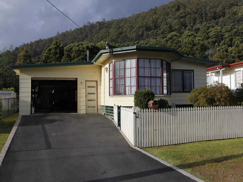 9 Howard Street, Rosebery, Tas 7470 Property Details