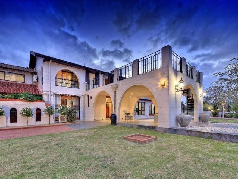 670 Wellington Road, Lysterfield, VIC 3156