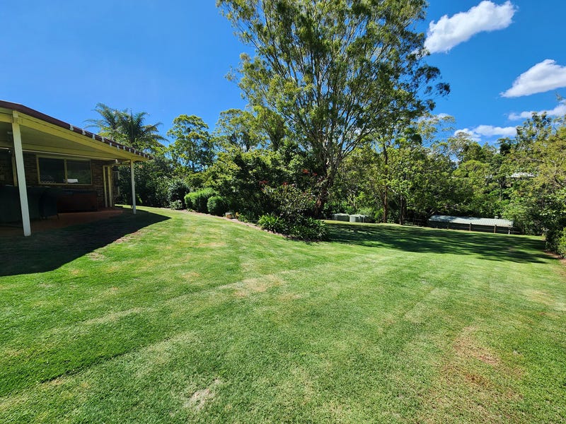 8 Parkway Drive, Highfields, QLD 4352