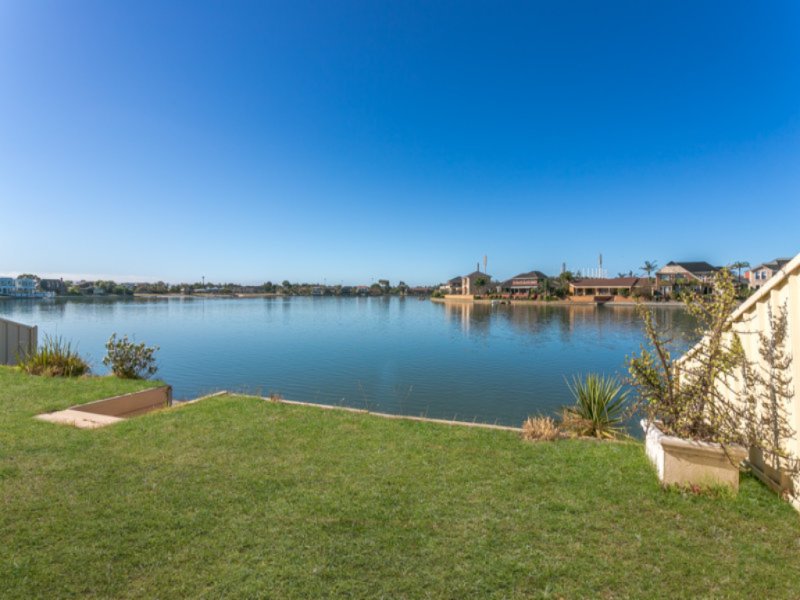 14/39 Lochside Drive, West Lakes, SA 5021