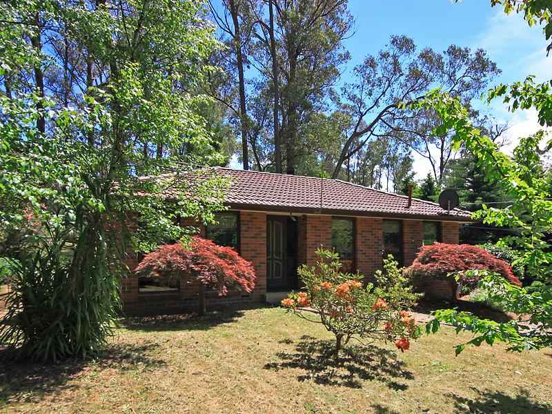 22 View Hill Road, Cockatoo, VIC 3781