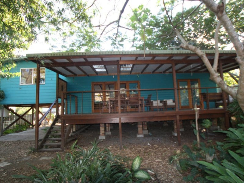 4 Royal Avenue, South Golden Beach, NSW 2483