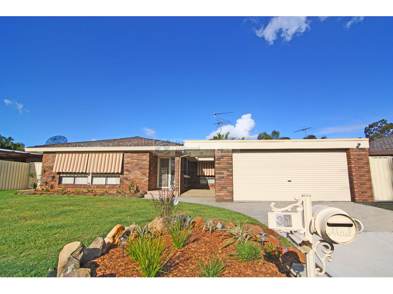 31 Wolverton Avenue, Chipping Norton, NSW 2170