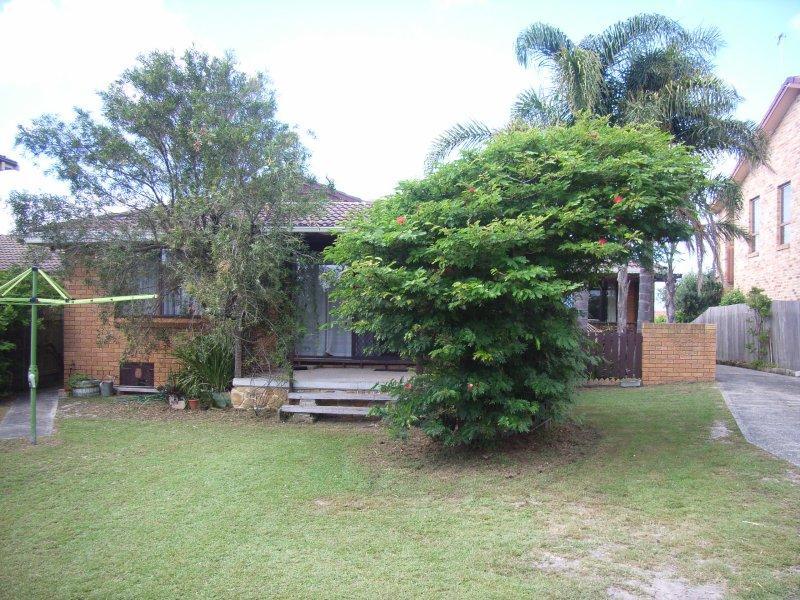 2/128 Stella Street, Toowoon Bay, NSW 2261