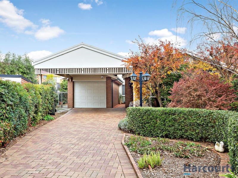 4 Maldon Court, Wheelers Hill, Vic 3150 - Property Details