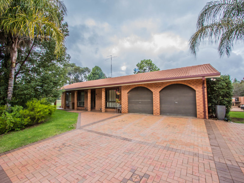 9 Dangar Drive, Narrandera, NSW 2700 Property Details